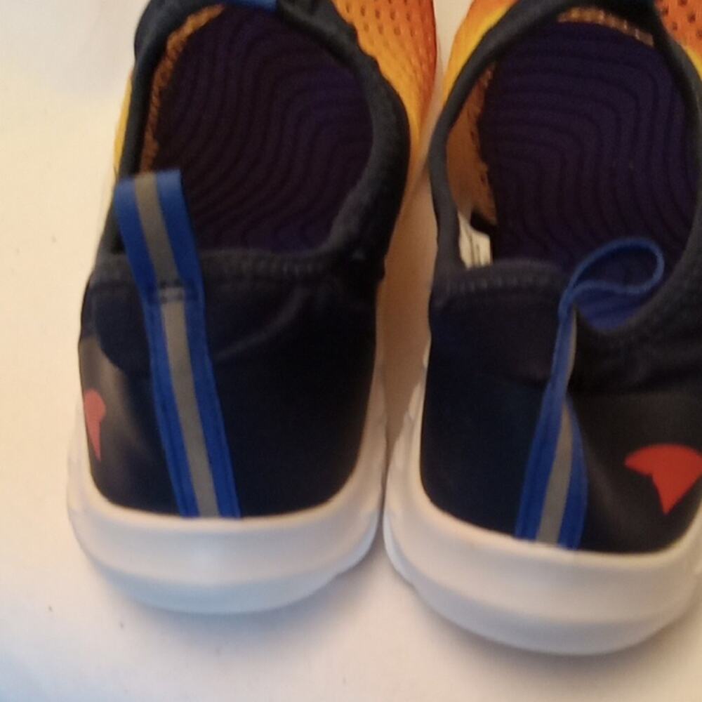 Rugged Shark Men's Size 6 Multicolor Water Shoe Sneakers. Athletic, Athleisure - Picture 6 of 7